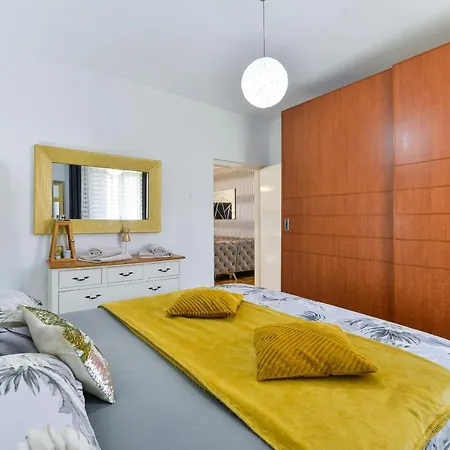 Beachfront Delight With Private Pool Σπίτι διακοπών