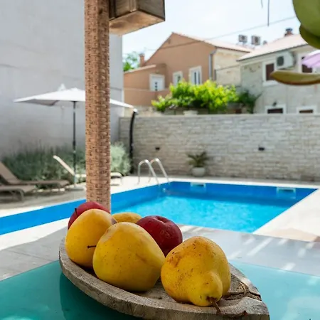 Holiday home Beachfront Delight With Private Pool