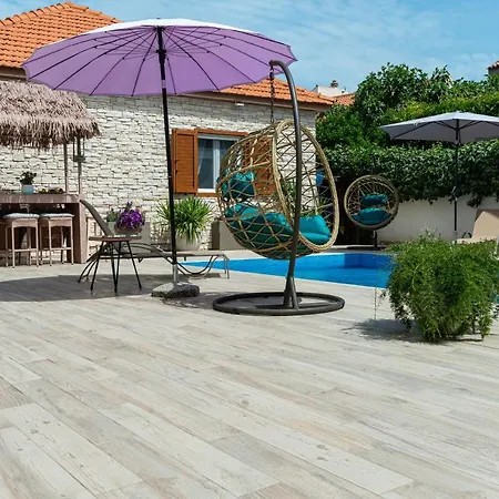 Beachfront Delight With Private Pool *